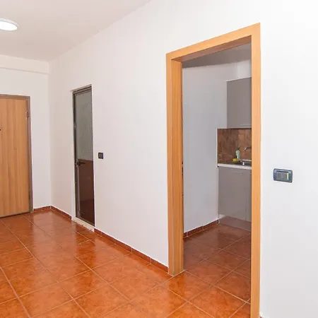 Taiwan Center Appartement Tirana